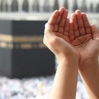 ‏لعل هذا الحساب يشفع لي عندما يأخذني ربي له , ربي هب لي من يدعو لي بعد وفاتي❤ تريدون إسعادي؟ ادعوا برحيلا يأخذني الى الجنه.