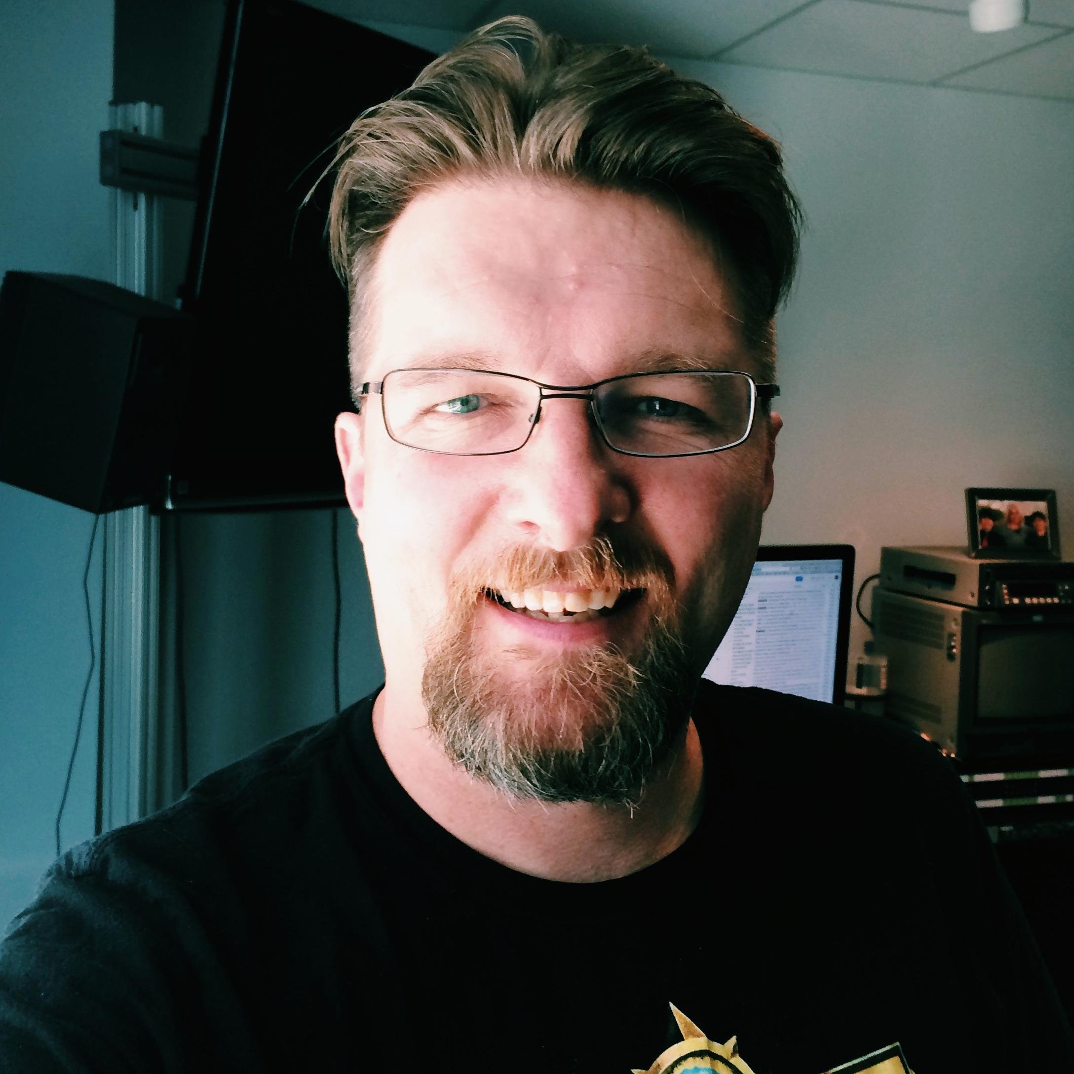 buttonpusher's profile picture. Post-Production managment, editor, designer, blogger, dad