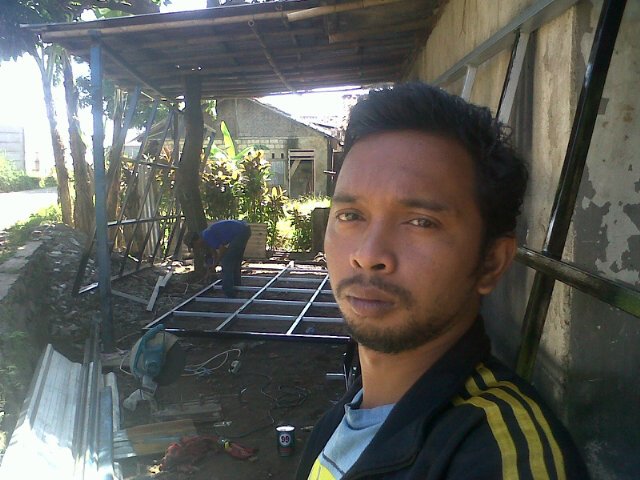 Canopi pagar tralis , sumur bor , kusen kayu/alumunium , batu alam , renovasi daerah jabodetabek . tlp sms WA 087870587991