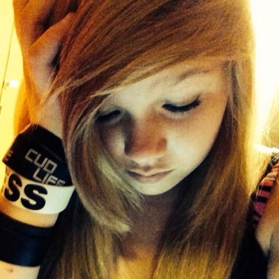 Haii guys! DM me? Well i love all of you. Stay strong. Keep ur head held  high!!