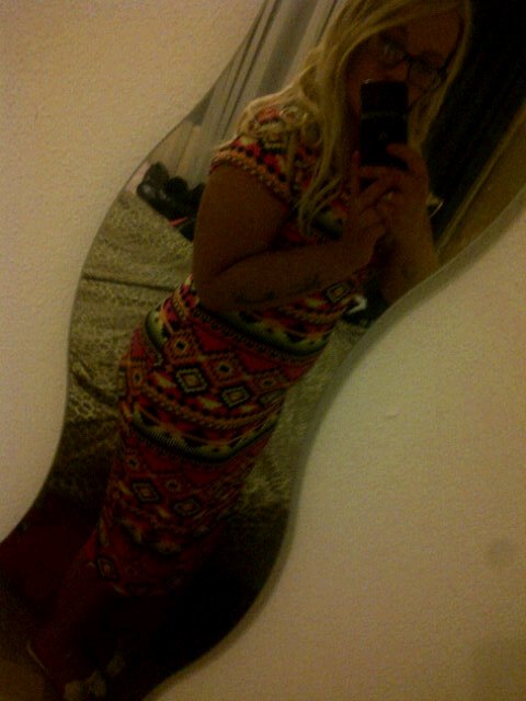 Chellle93's profile picture. 