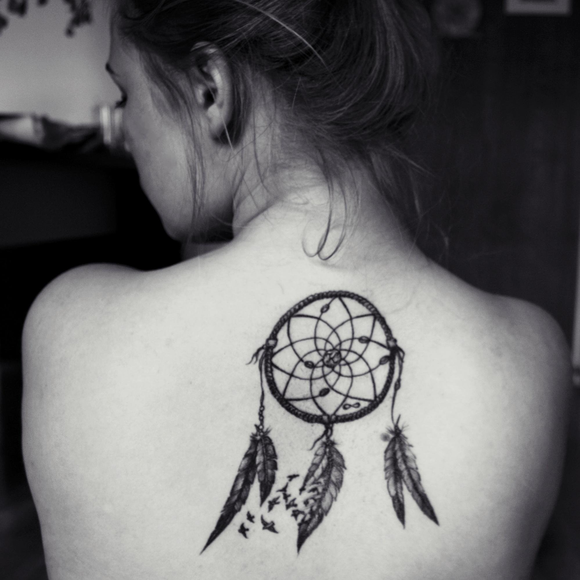 kattttee's profile picture. coffee, perfume and dresses http://t.co/Z0WMuCK6oM