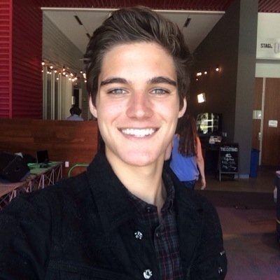 Hello there,Im Daniel And im Taken! I am happy to be a part of Every Witch Way RP!I hope you like my RP account,Dating @EmmaAlonso_ i love you!