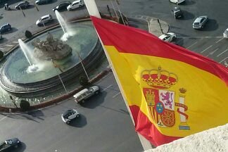 Políticamente incorrecta.
































El futuro será mejor mañana.