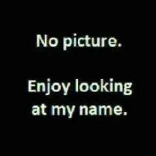 Kinda sweet,beautiful and smart and am sure u'r gonna like me ♥