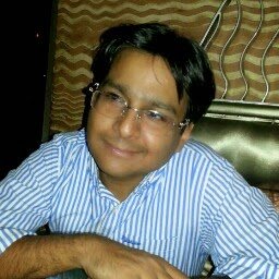 ahmerms's profile picture. Ahmer believes life is all game of luck and luck is luck made up of dua, good deeds and Allahs will. From Birth till death nothing in our hands.