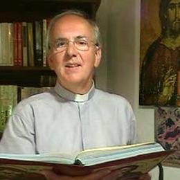 Sacerdote cattolico e parroco di San Nicola da Bari, Mentana (RM)