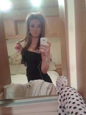 Follow me ill follow back!:*,