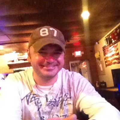 randallturner4's profile picture. 