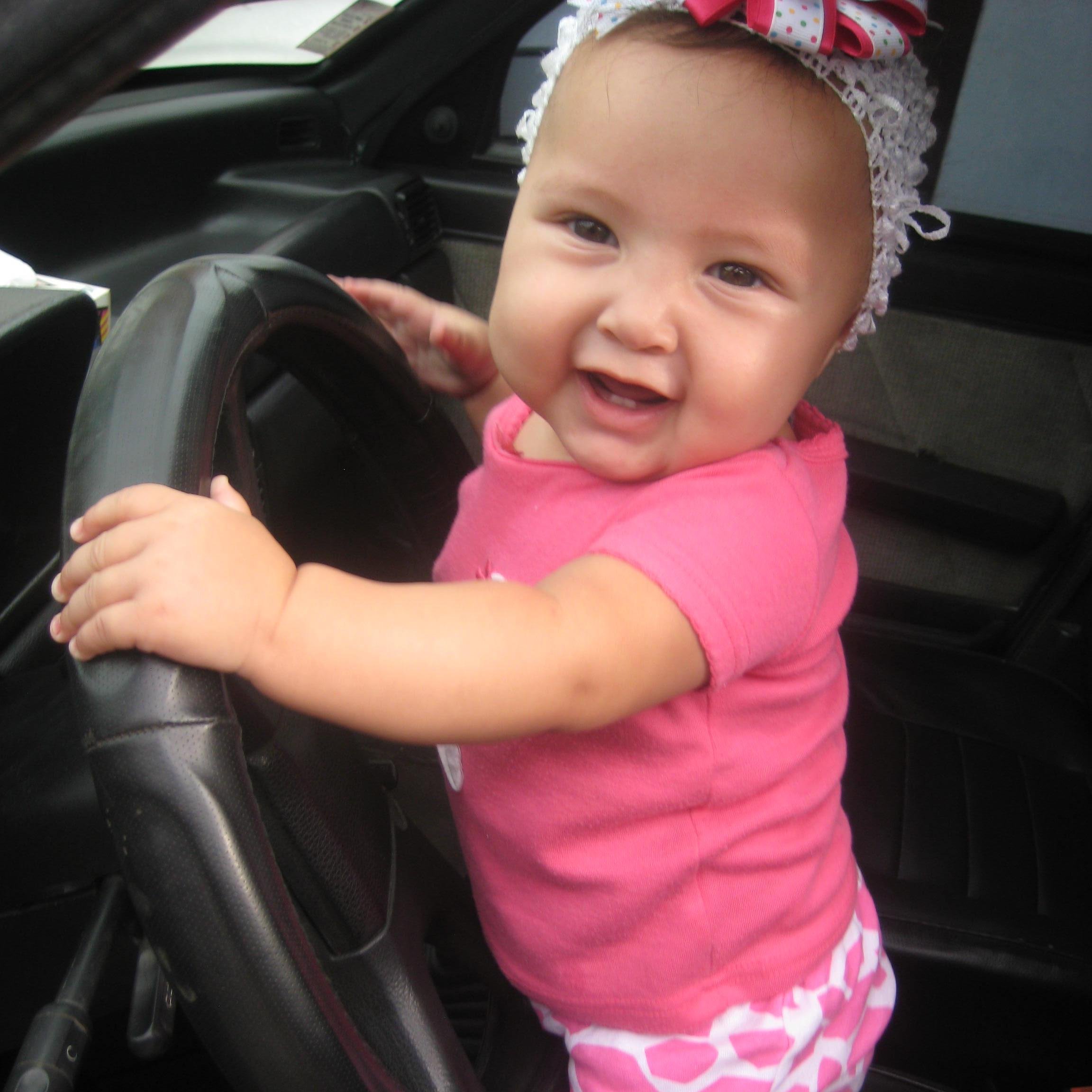 Hija eres lo Mejor!! Te Amamos thu Papi y yo
