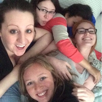 jessmyrar's profile picture. no regrets only cats.