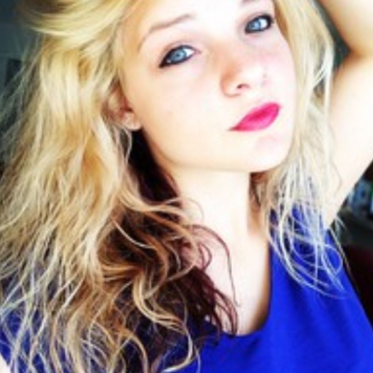 Shining__Bright's profile picture. 