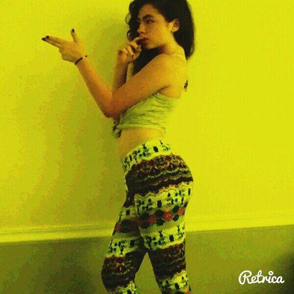Ayee Itz Just Me ❤Trinn❤  ♥Taken 8.25.14♥  ❤Bestie 9.8.05❤ ❤ Follow My Followerss❤
