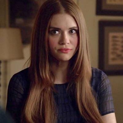Party girls dont get hurt || Banshee. || Lydia's twin sister || Single || Straight || TW