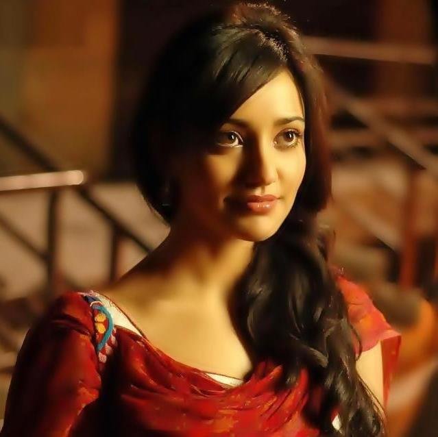 ❤ ❤ ❤hey Follow me! :) ❤ ❤ ❤ student hoon❤❤❤ yaad rahe mere pas bhi Unfollow ka button hai :P