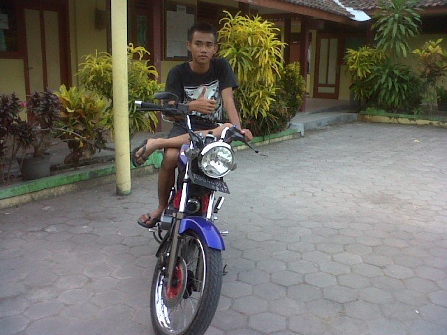 dandiwahyualfia's profile picture. Ploso banguncipto sentolo kulon progo ,