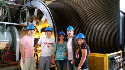 angpowell76's profile picture. 