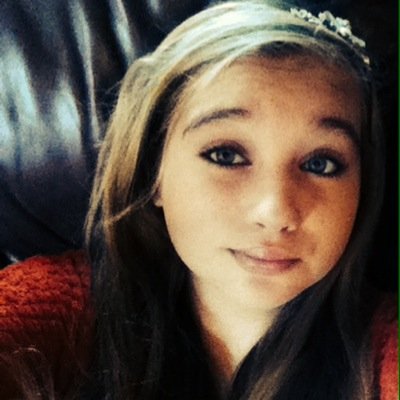 Hey my name is Lindsey and I'm 15