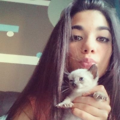 Ni tan cerca porque me matas, ni tan lejos porque me muero ❤ Te Quiero