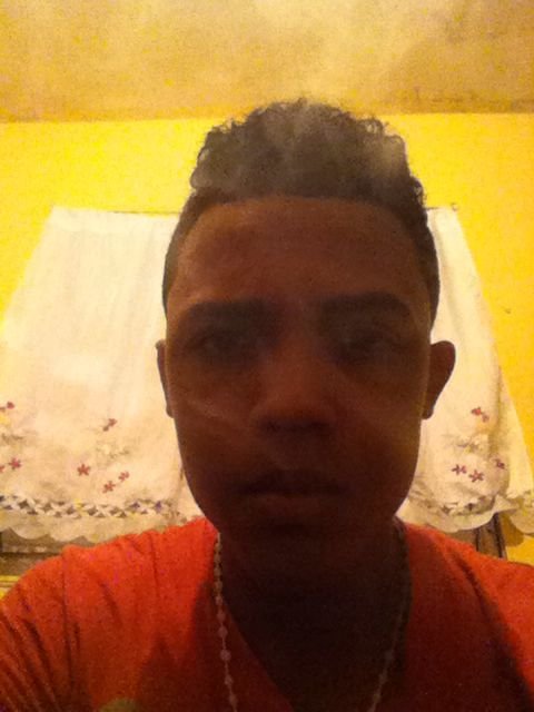 Ehy D`New. Yo, En Realidad No Me Gusta Darme Mucha $Fama$, pero Con Tan Solo Conocerme Sabras Quien Soy. & Asy Podras Hablar De My. . Con Esto Te Digo Conóceme.