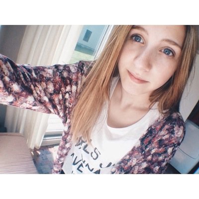 corawbuofficial's profile picture. I'm Cora and I waste my time tweeting people who will probably never tweet me back