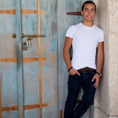 Instagram: nadeemkhalil
