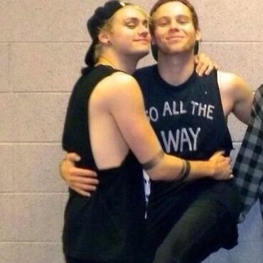 you can follow @punkmuke if you want bc she gave you this follow :)