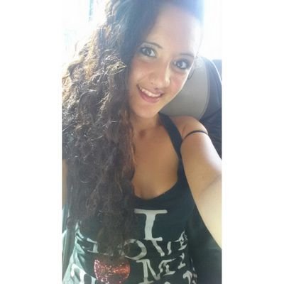 Soy responsable de lo que hago , digo y pienso... no de lo qe tu creas sobre mi!