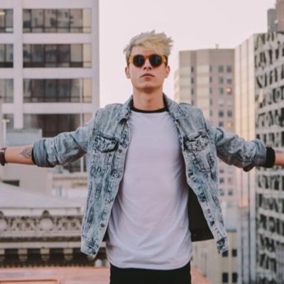 shiningkian's profile picture. || Internet kids never sleep || #WeLoveYouConnor • 6/6 Forever and Always 2 years of o2l