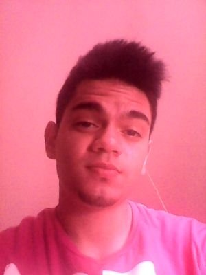 huguitocripwalk's profile picture. nunca des de lado a aquellas personas que forman tu vida ♥