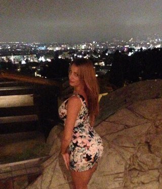 Alyanaworldwide's profile picture. 