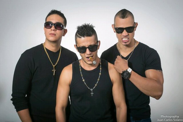 DA COMPANY......LOS SUPER CANES