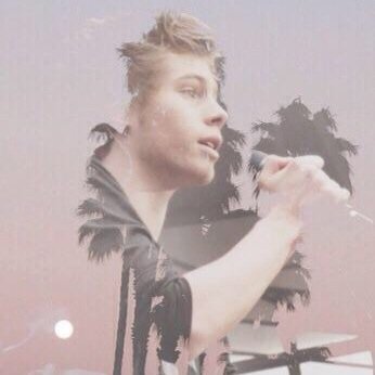 Free follow  reminder that youre an awesome person  plz follow @slayzialll if your heart so desires she follows back ✌️