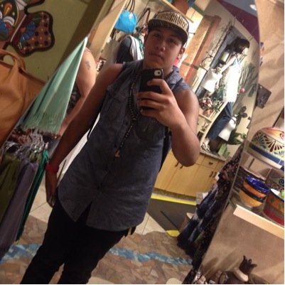 YOUNKOBE's profile picture. Laker fan freshmen @SMHS