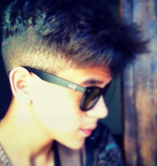 Você ama Nova York, mas Nova York não ama você. ~oh hoh hoh hoh hoh :P 
Kik: Aquilamota