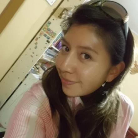 Profesora de (Inglés y Francés), fanática de los viajes y la fotografía paisajística =D =D