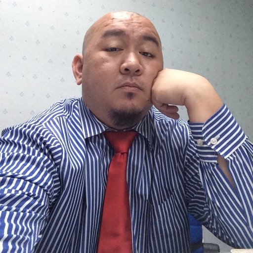 Malaysian game enthusiast, food lover, social media junkie & utility worker.