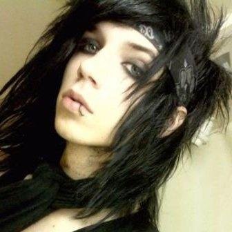 Akeem Blade, Son of Luke Blade and Crisy Halliwell. Brother of @ShadowElixirx, @RenesmeeBlade and @MadiiiBlade. #BladeFamily I'm a Punk.