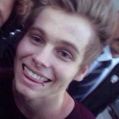 follow my main acc @upsetnarry & my ig bbxlle and ill dm you to either michael, cal, luke, or band acc :-) tweet me who (on @upsetnarry)