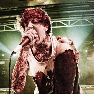 FeelingsInACry's profile picture. Tu belleza no es más , no más así que 
¿por qué no simplemente te jodes maldita puta 
#FeelingsInACry #Medusa