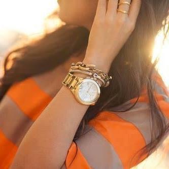 Online Marketer | Passionate and fun loving girl, love to hang out with friends. Love Shopping, Adventure & Sports | Hockey Player