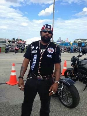 LiveRebel1's profile picture. Rebellious