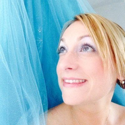 lisabronafon's profile picture. 