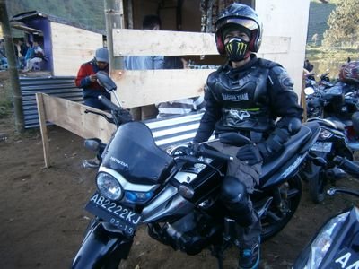 hanya touring yg mengerti isi hatiku