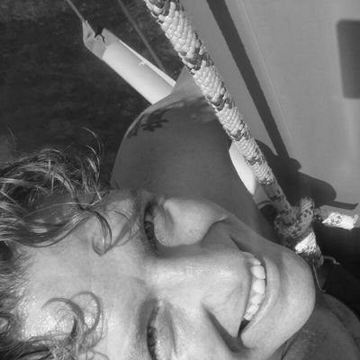 HolieNolie's profile picture. Dex|Liv |Danielle|Good Food |Beautiful Drinks|                  Enjoy Life!