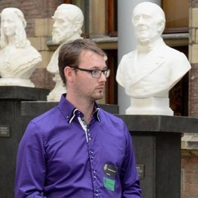lijsttrekker @vandeRegio & @Piratenpartij #EP2019 | Politiek en wijsgerig betrokken — onafhankelijk — van onder af! #eerlijkeverkiezingen #OPNL