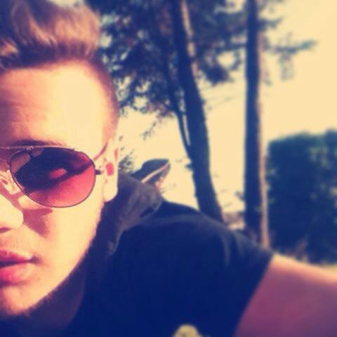 Snapchat: crewyxo BBM: 28BA735C :instagram jordan_crewe.... Cardiff blues youth