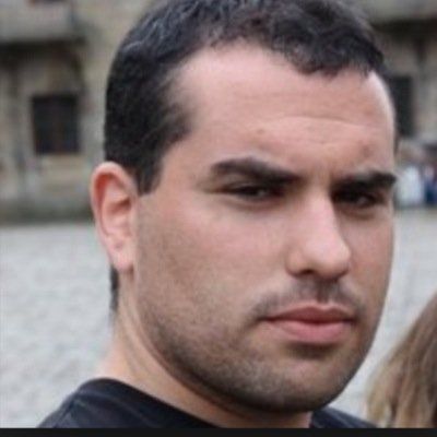 Opinión en @TheObjective_es y hablo de libros donde me dejan. Breve historia de la Iglesia católica en España y La Guerra civil española para dummies.