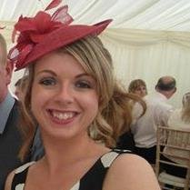 Merch o Ddyffryn Clwyd. Dairy farmer's wife and mother of girls. Working in criminal justice world.