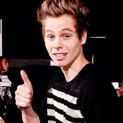 im a kinda, almost, nice person so I deserve free concert tickets ā